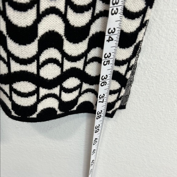 ✨House of Harlow 1960 Black and White Geometric Sheath Dress 👗 - Picture 13 of 13